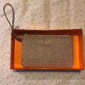 NWT Kate Spade Slim Bee Wristlet